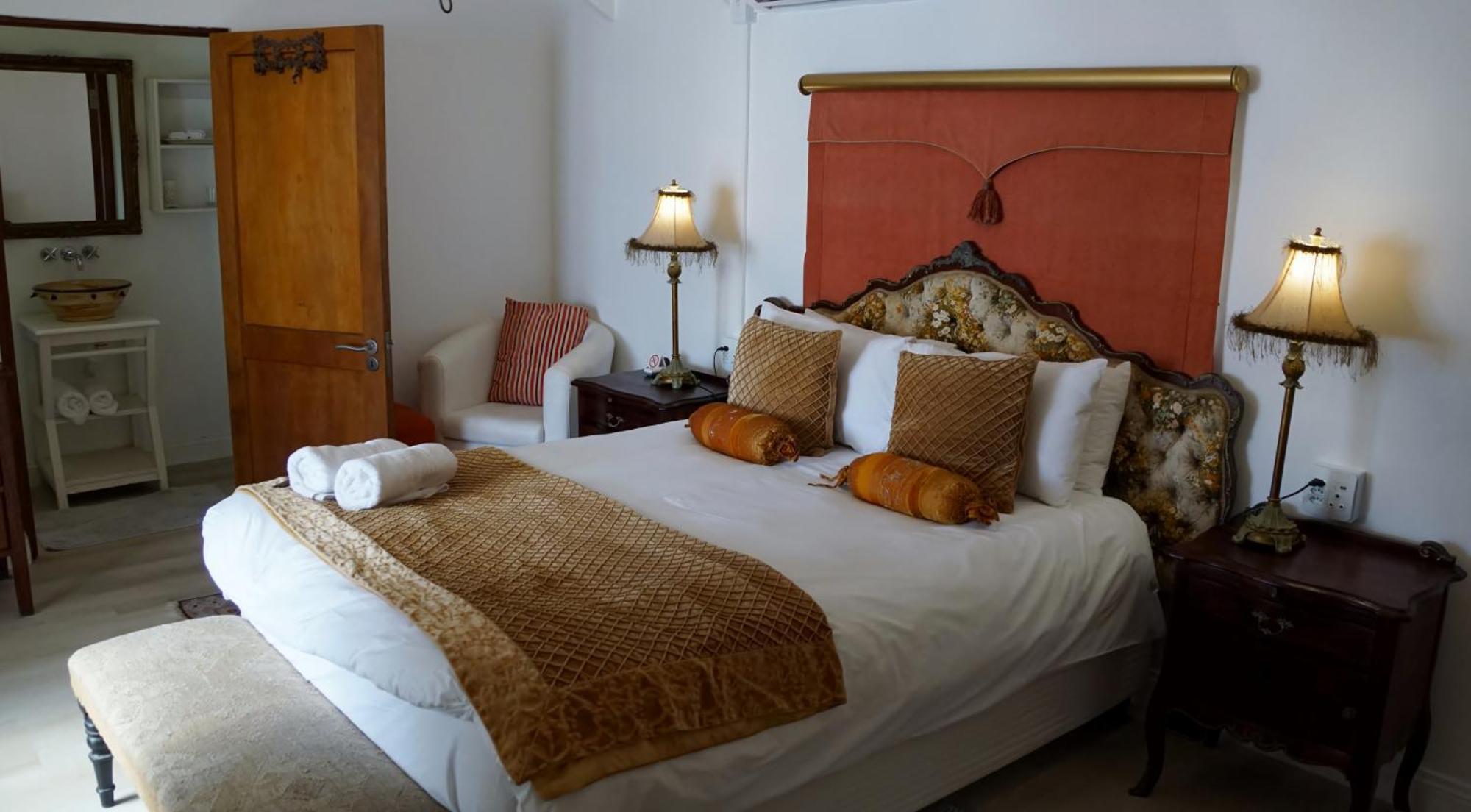 ホテル Paternoster Manor エクステリア 写真