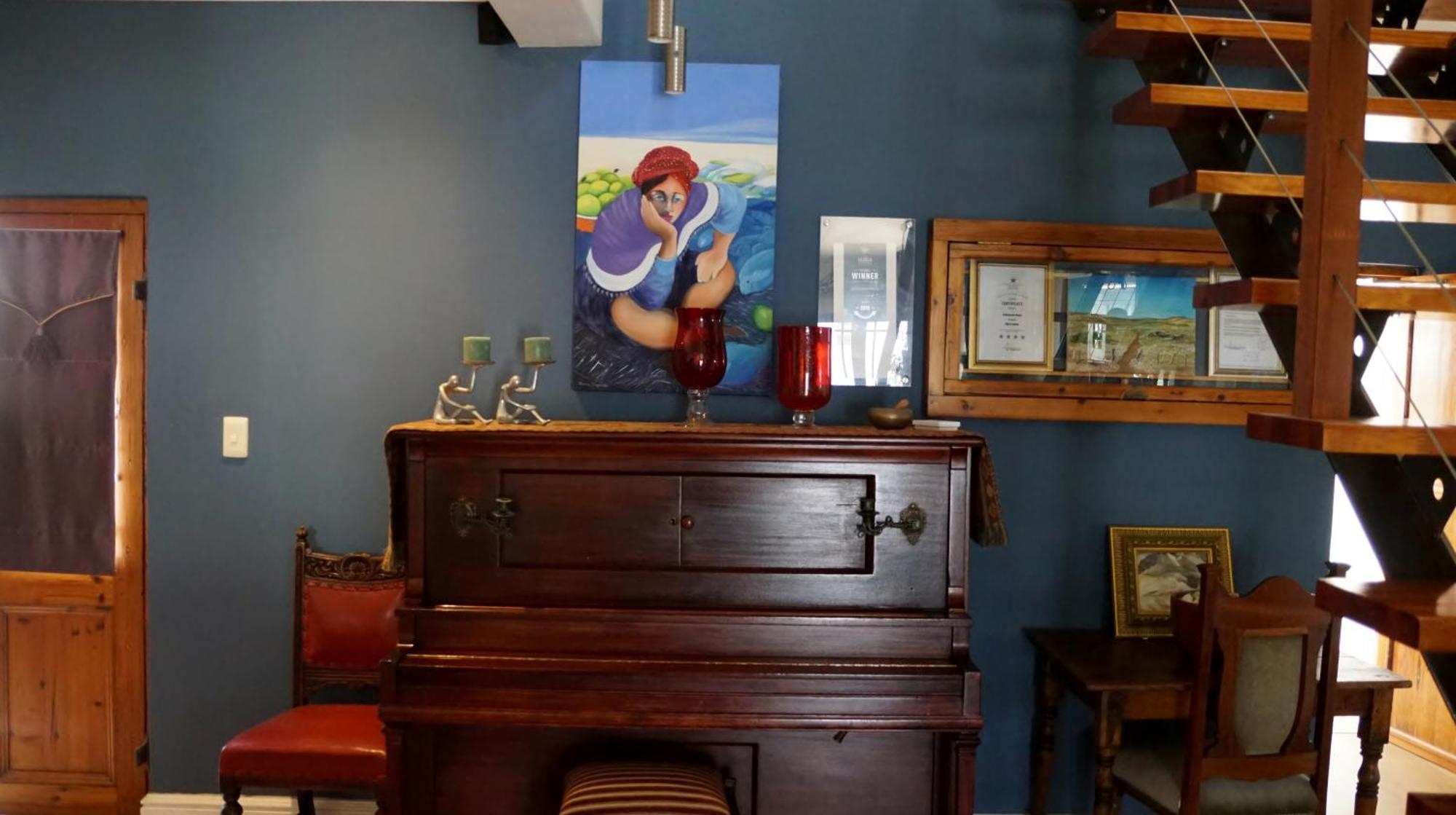 ホテル Paternoster Manor エクステリア 写真